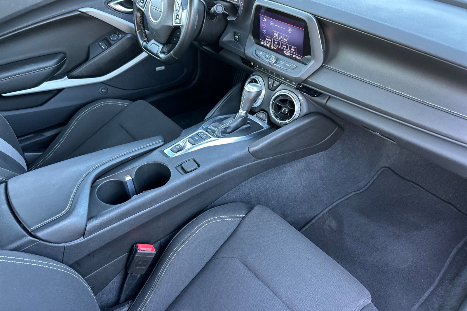 Used 2023 Chevrolet Camaro LT w/ Technology Package RWD image 17