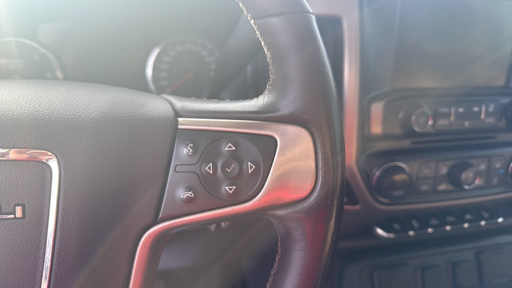 Used 2018 GMC Sierra 1500 Denali AWD/4WD image 25