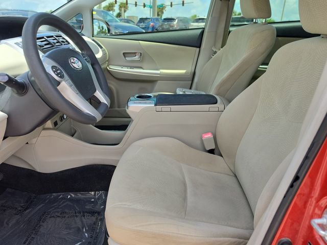 Used 2014 Toyota Prius V Three FWD image 14