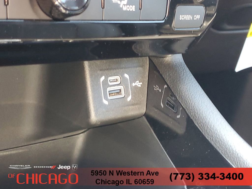 New 2026 Jeep Compass Latitude AWD/4WD image 30