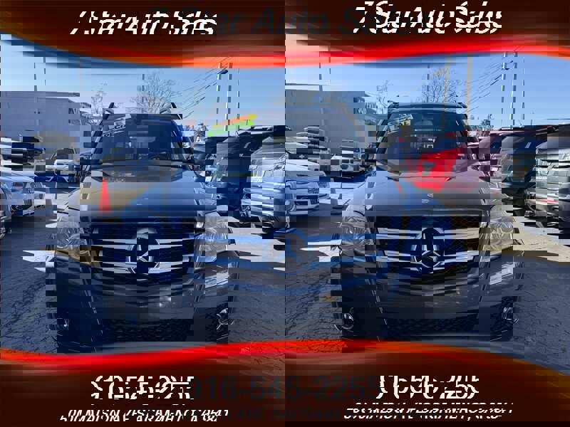 Used 2011 Mercedes-Benz GLK 350 2WD image 2