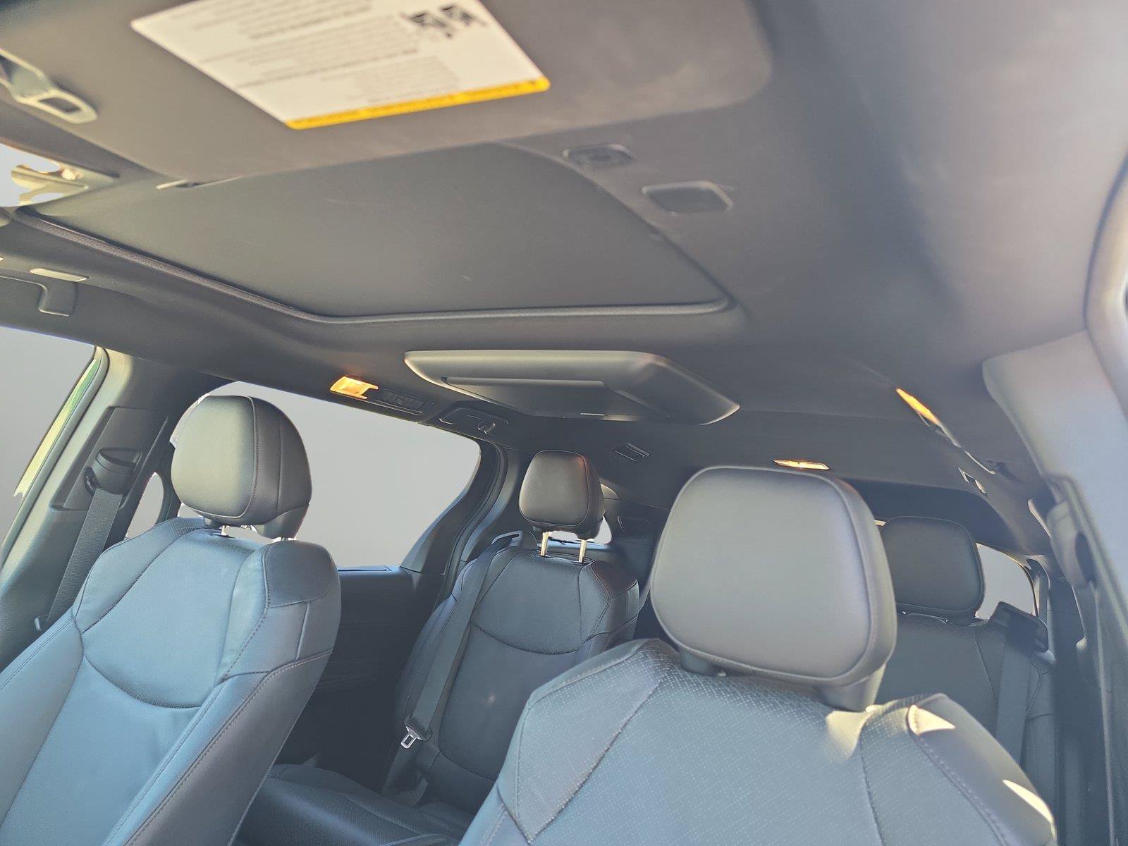 Used 2026 Toyota Sienna Platinum AWD/4WD image 26