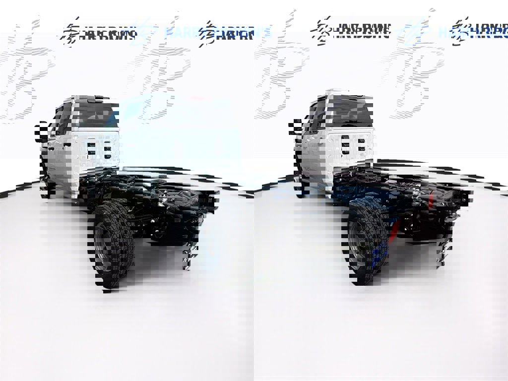 New 2026 GMC Sierra 3500 Pro w/ Convenience Package image 25