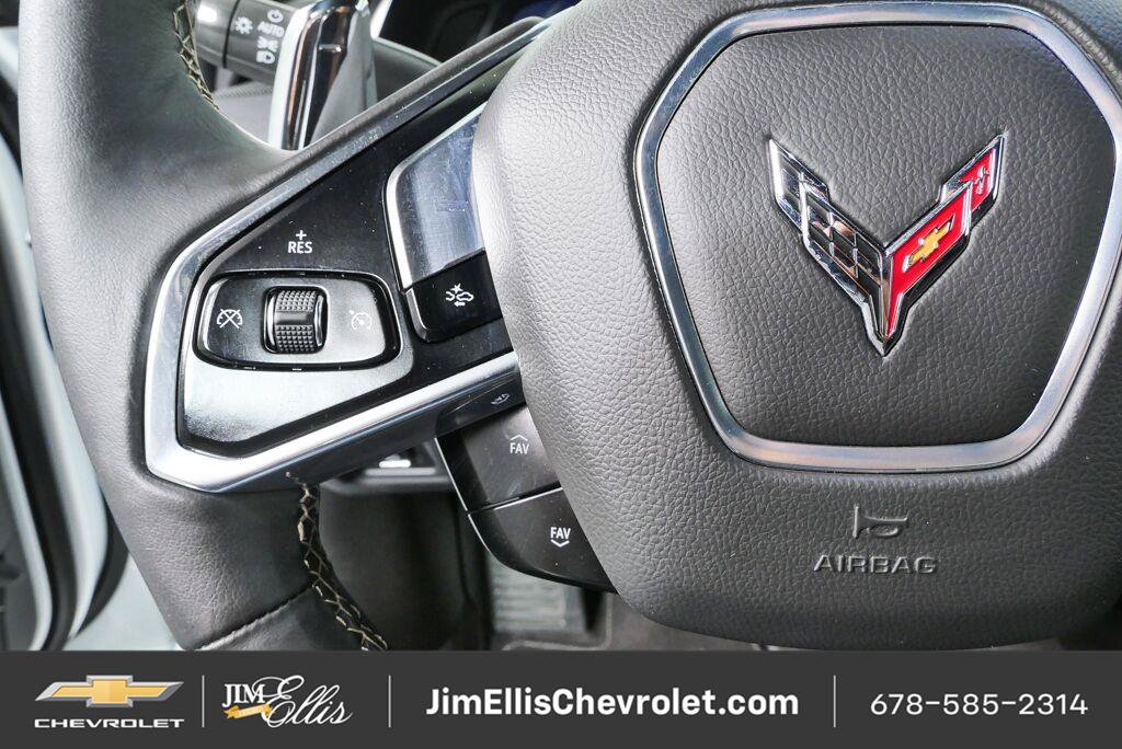 Used 2024 Chevrolet Corvette Stingray Preferred Cpe w/ Z51 Performance Package RWD image 10