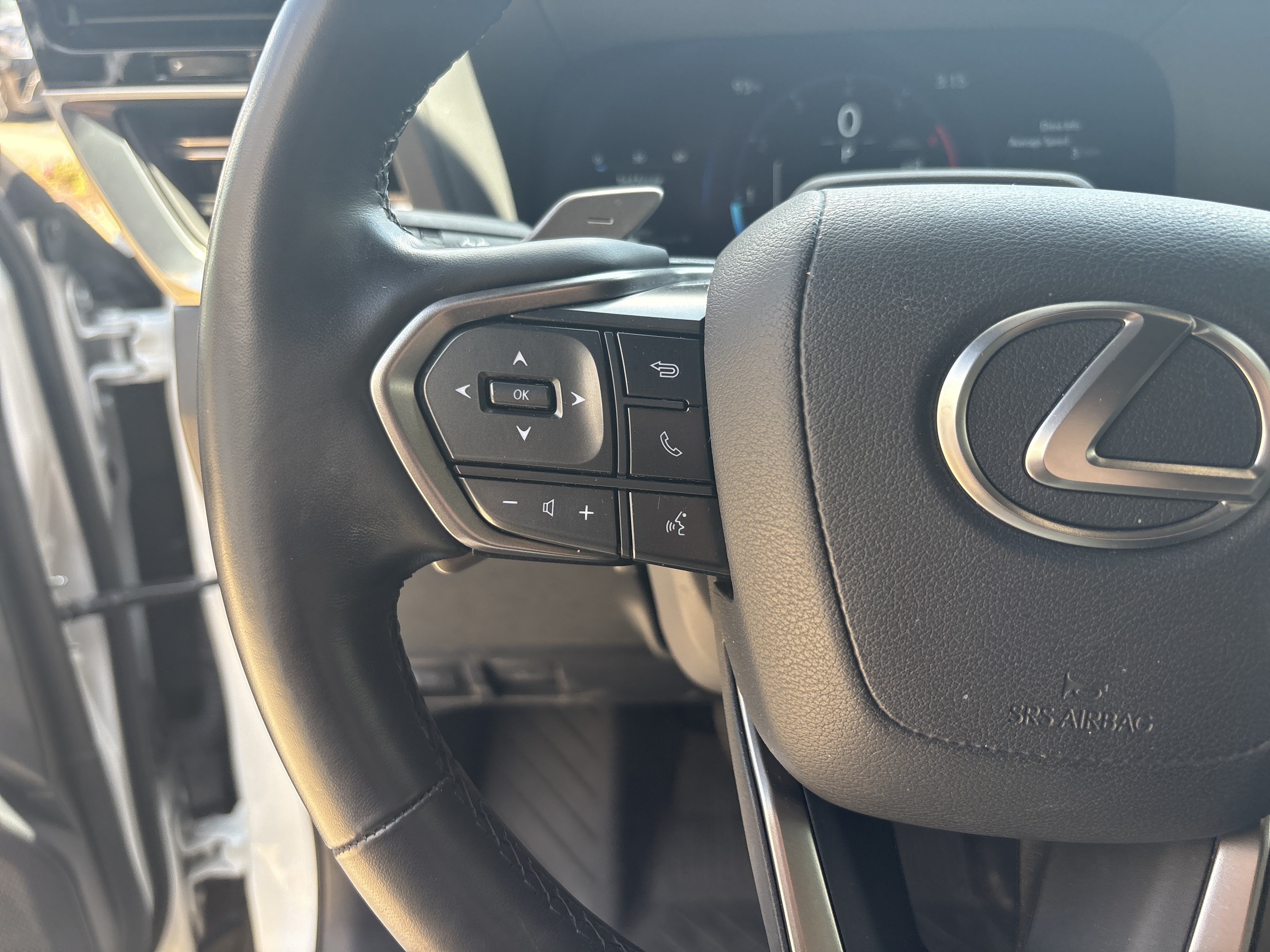 Used 2024 Lexus GX 550 AWD/4WD image 19