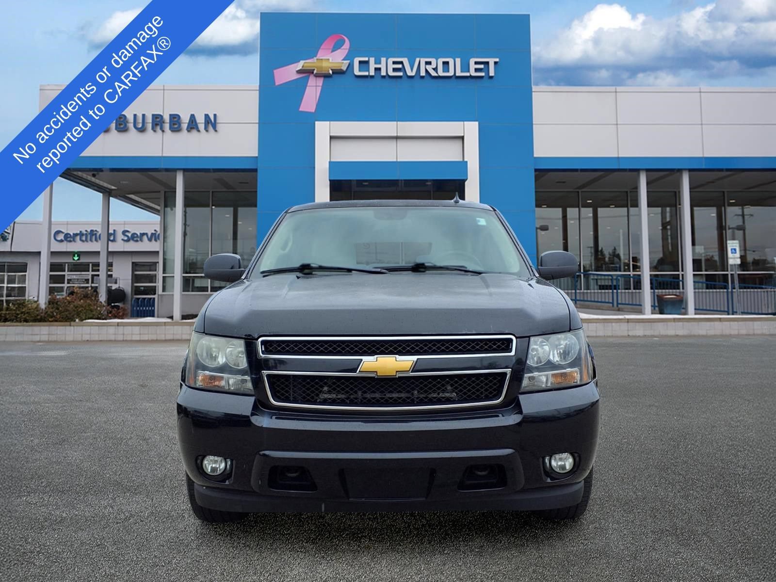 Used 2013 Chevrolet Suburban LT w/ Luxury Package AWD/4WD image 2