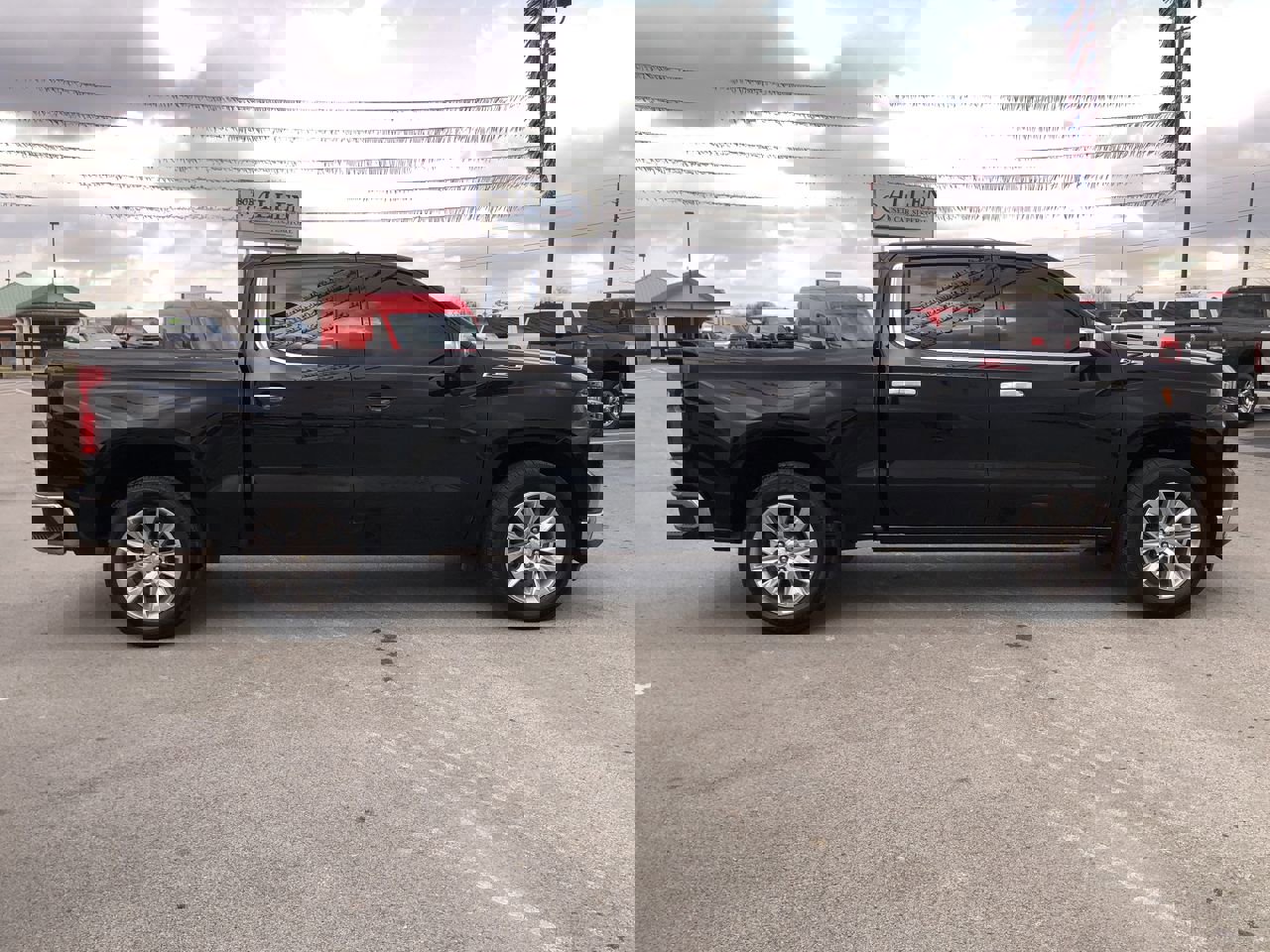 Used 2019 Chevrolet Silverado 1500 LTZ w/ LTZ Plus Package image 6