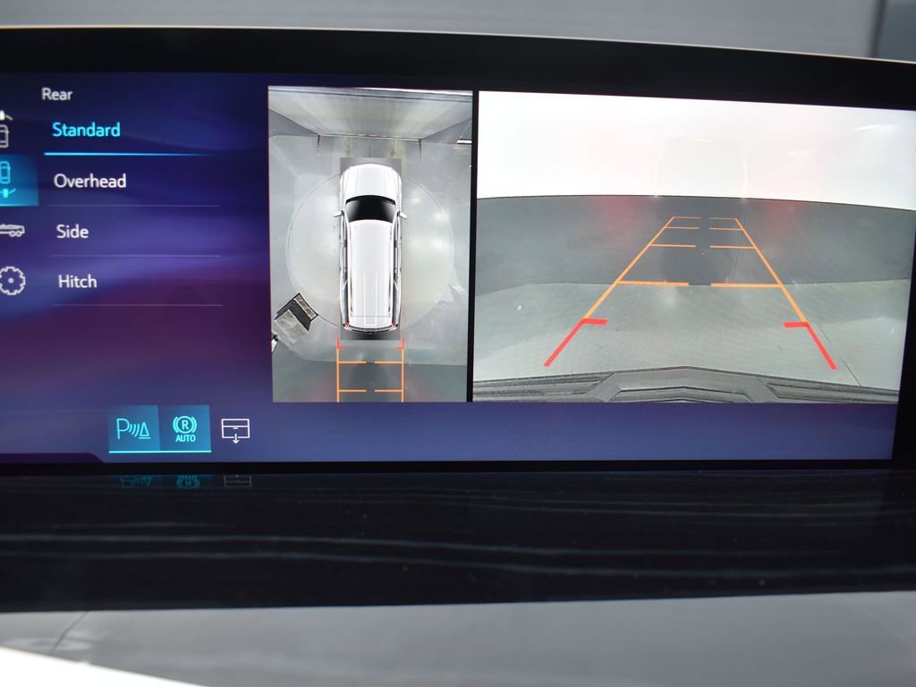 Certified 2026 Cadillac Escalade ESV Sport w/ Touring Package image 23