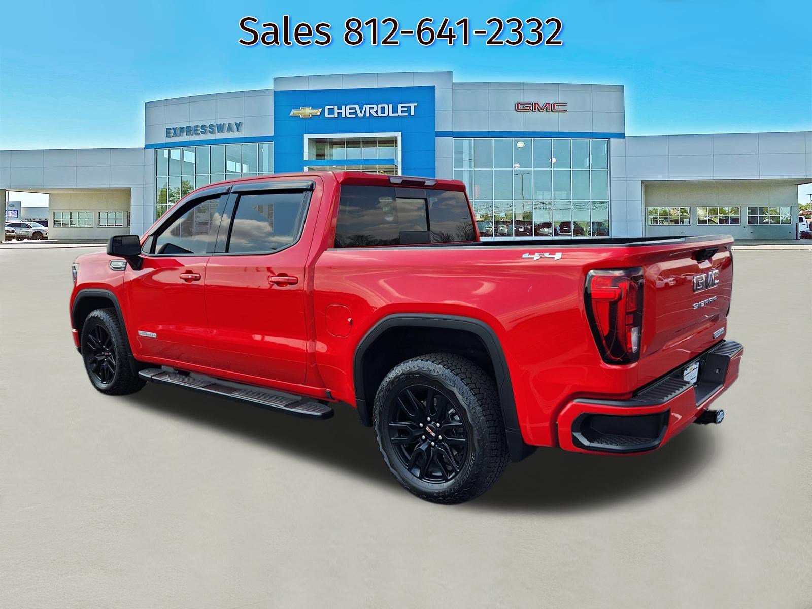 Used 2025 GMC Sierra 1500 Elevation w/ Preferred Package AWD/4WD image 5