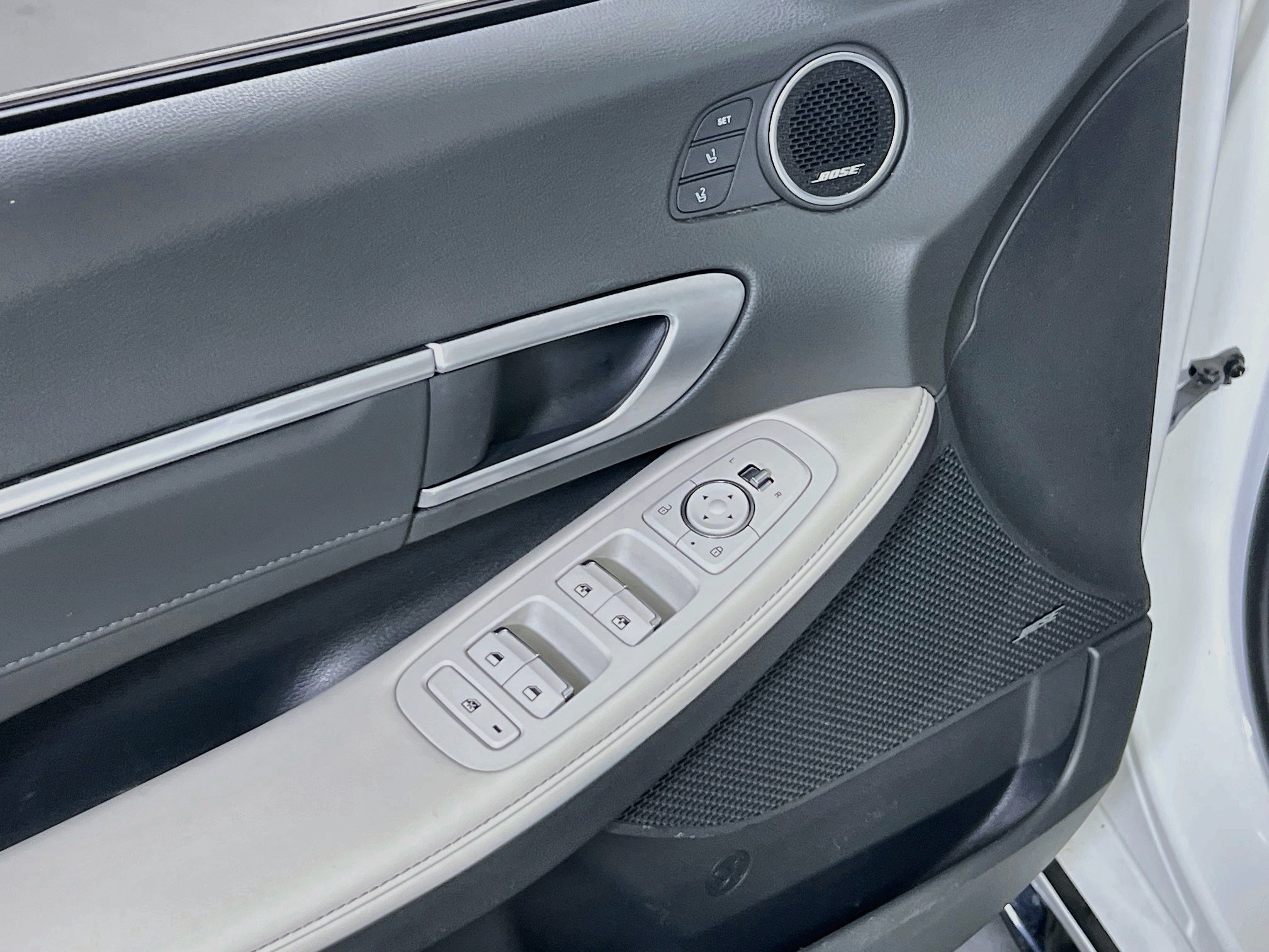 Used 2022 Hyundai Sonata Limited FWD image 18