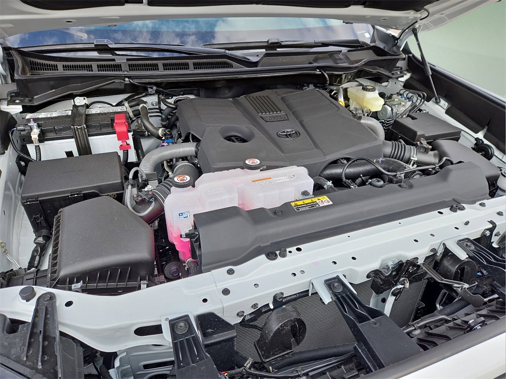 New 2025 Toyota Tundra SR5 image 13