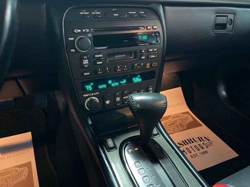 Used 2002 Cadillac Eldorado Collector's Edition image 28