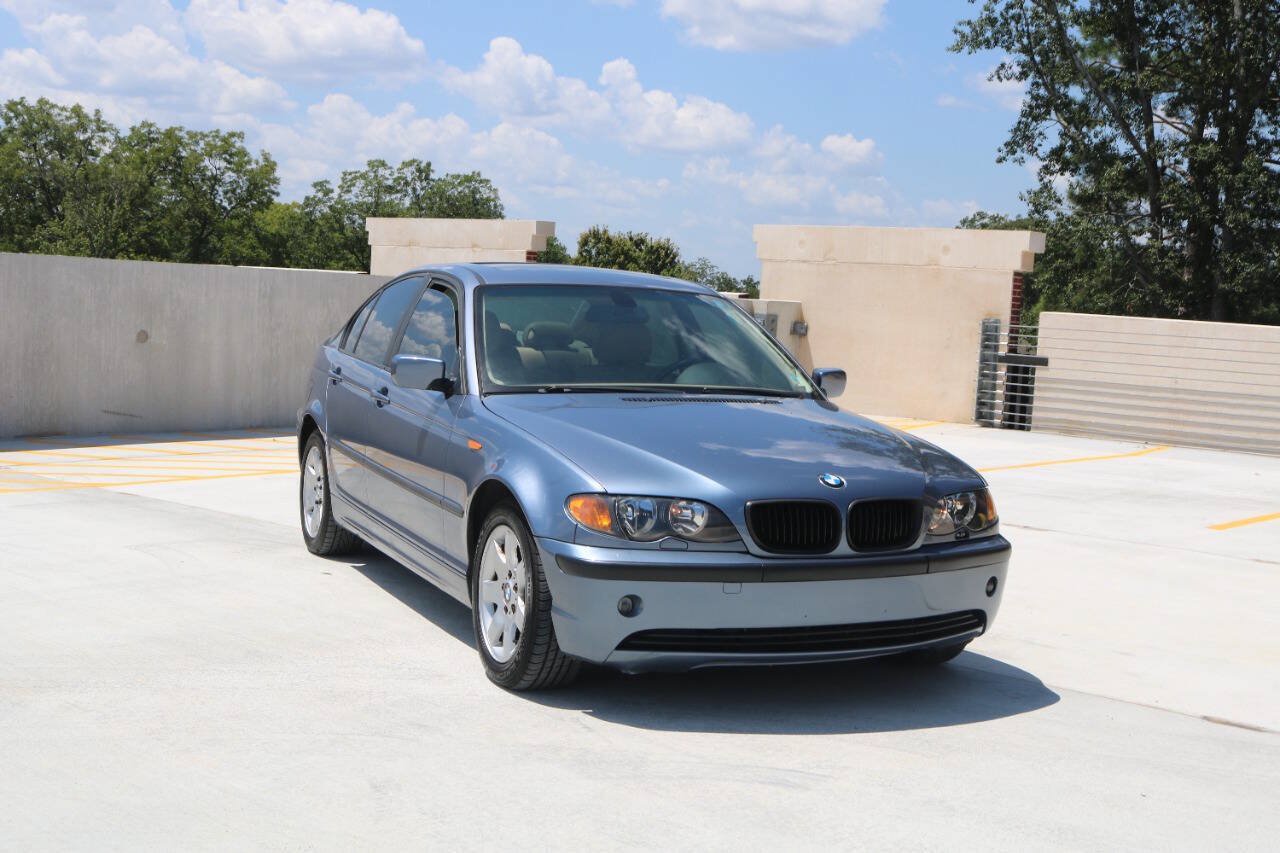Used 2004 BMW 325xi Sedan AWD/4WD image 9