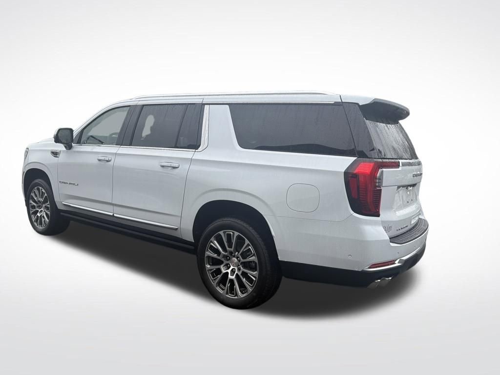 New 2026 GMC Yukon XL Denali w/ Denali Reserve Package image 3