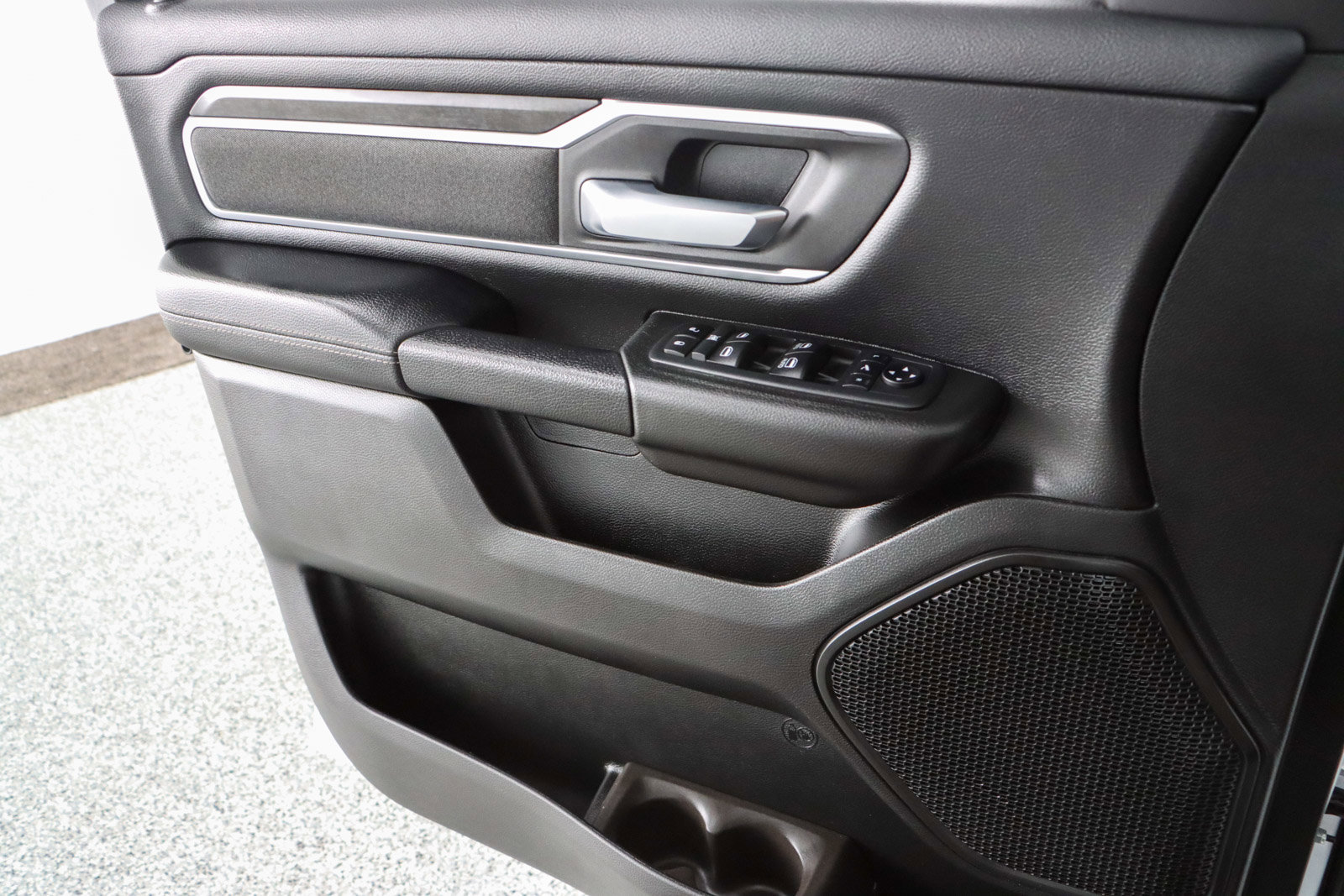 Used 2021 RAM 1500 Big Horn image 22