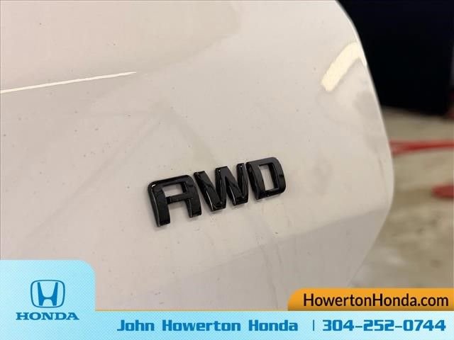 Used 2024 Chevrolet Equinox LS w/ LS Convenience Package image 7