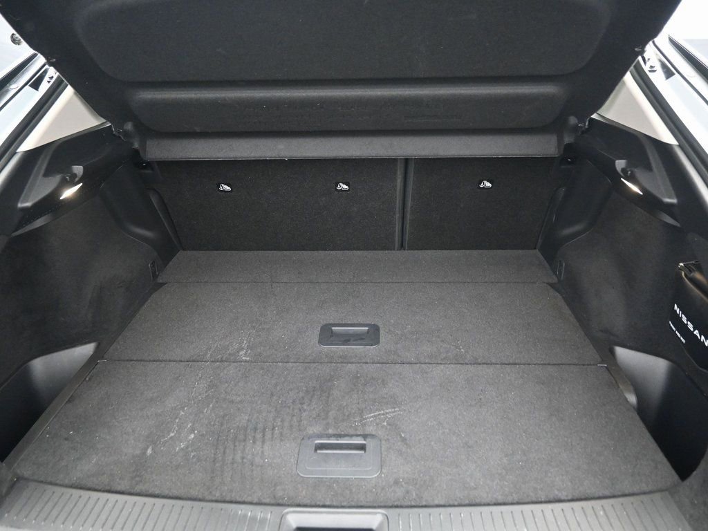 Used 2023 Nissan Ariya FWD image 30