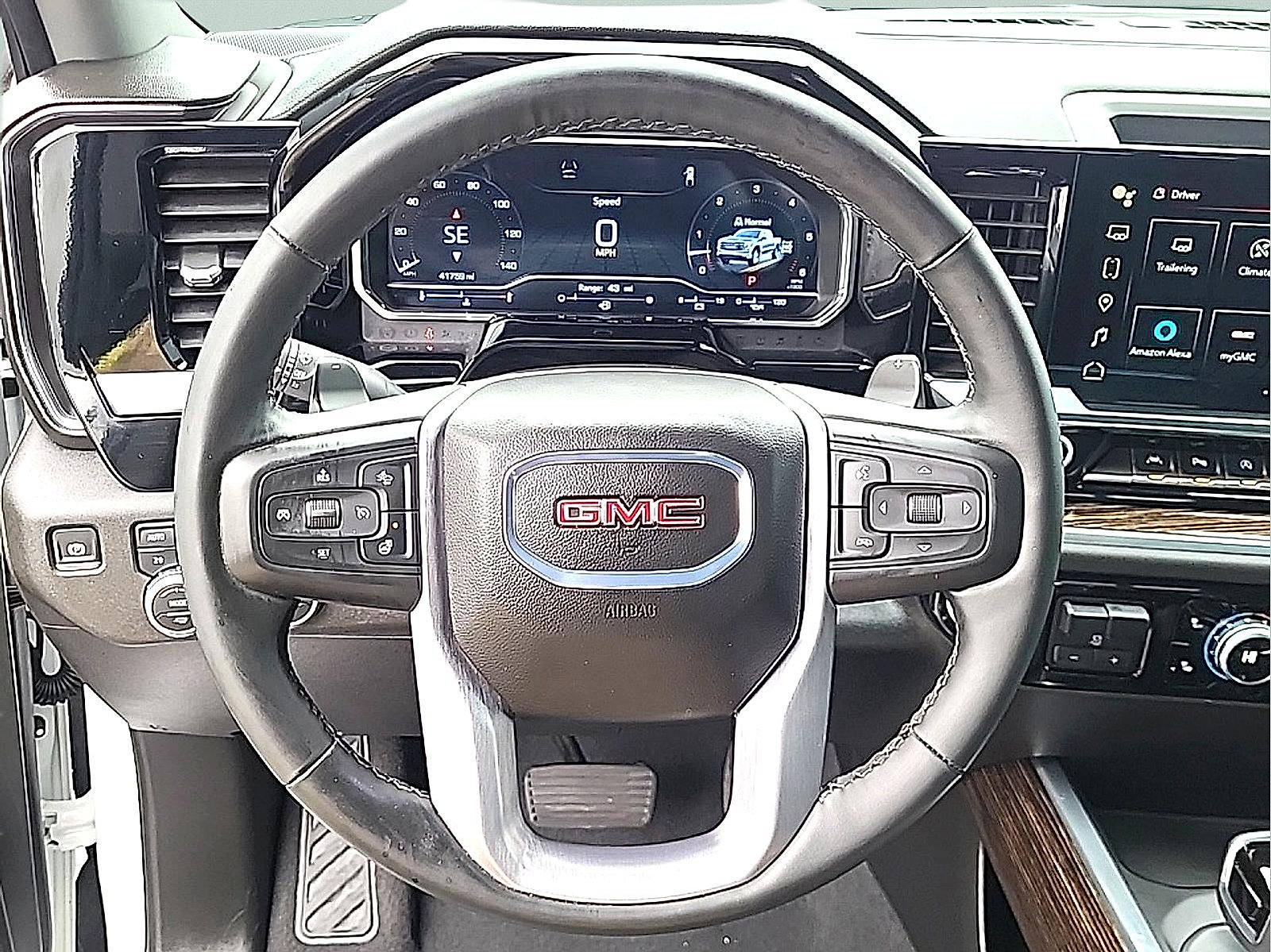 Used 2024 GMC Sierra 1500 Elevation w/ Elevation Premium Package AWD/4WD image 19