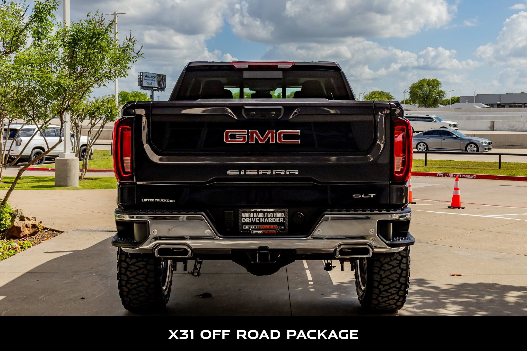 Used 2026 GMC Sierra 1500 SLT w/ SLT Premium Plus Package image 8