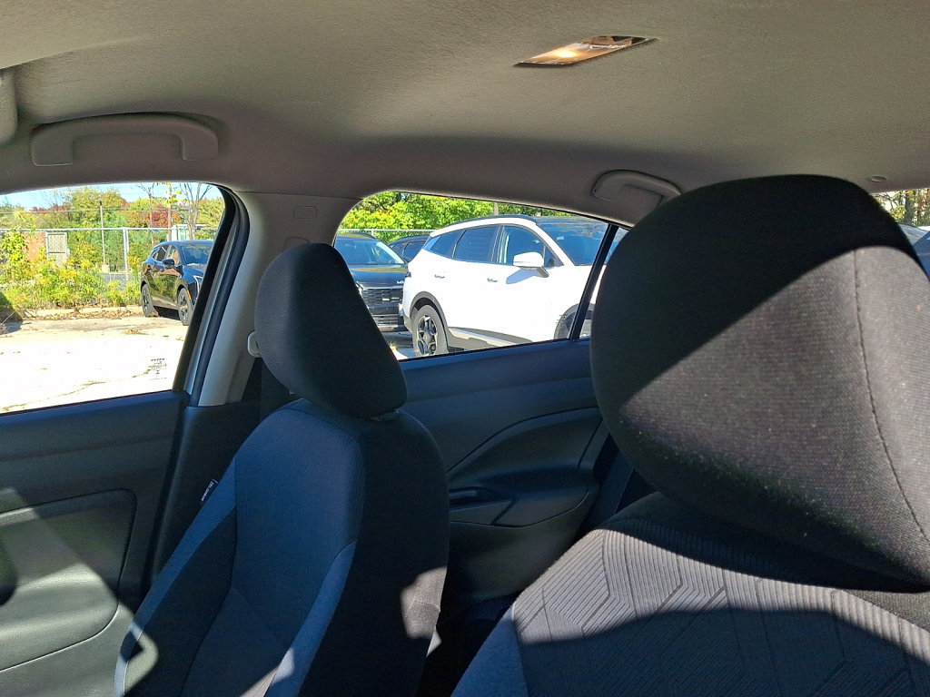 Used 2024 Nissan Versa SV FWD image 23