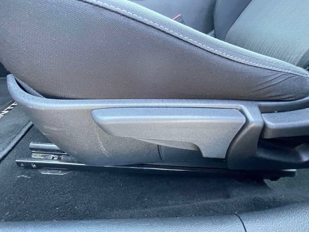 Used 2024 Nissan Sentra SV FWD image 16