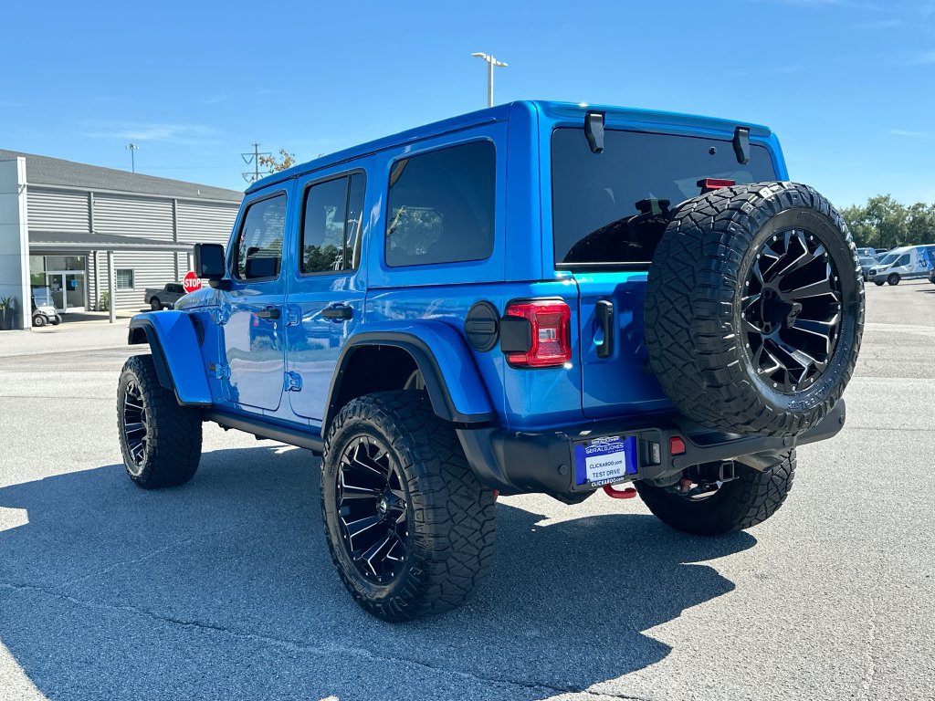 Used 2024 Jeep Wrangler Unlimited Rubicon AWD/4WD image 6