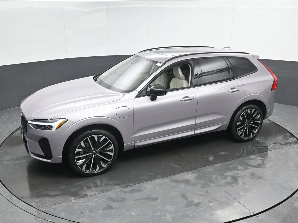 New 2026 Volvo XC60 T8 Ultra w/ Protection Package Premier AWD/4WD image 34