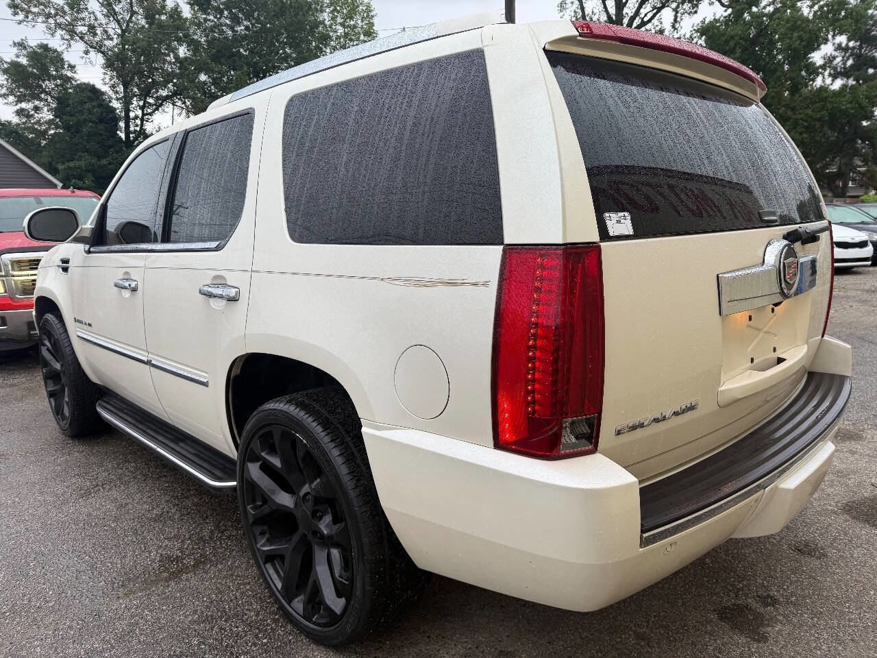 Used 2007 Cadillac Escalade 2WD w/ Information Package image 6