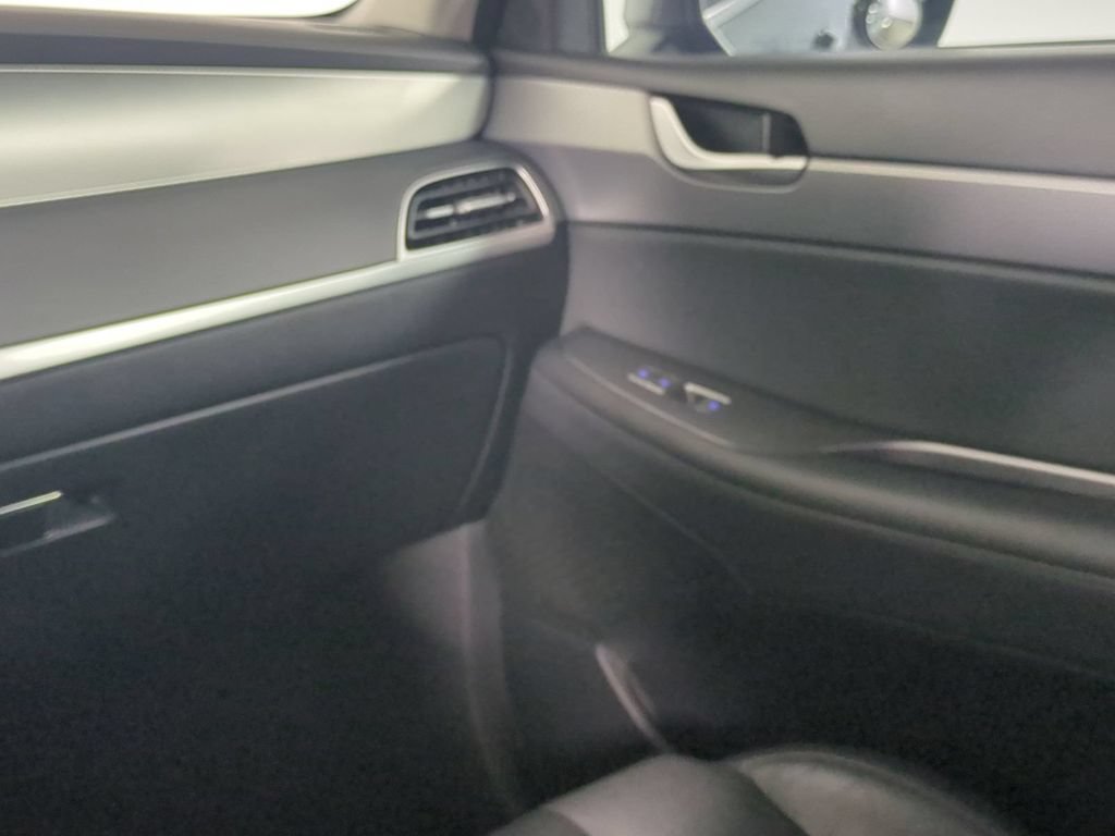 Used 2022 Hyundai Palisade SEL w/ 8P Bench Seat Package FWD image 21