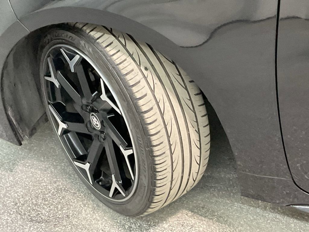 Used 2025 Toyota Corolla FX w/ Convenience Package FWD image 30