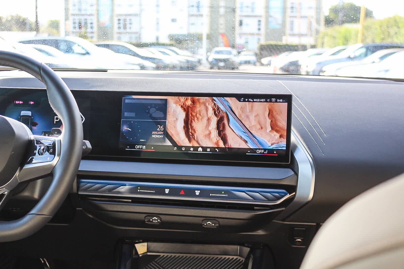 Used 2025 BMW X3 xDrive30i w/ Premium Package image 13