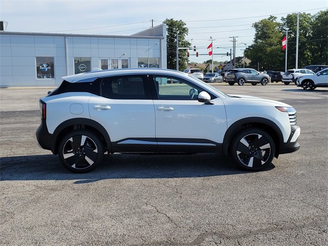 New 2026 Nissan Kicks SR w/ SR Premium Package image 4