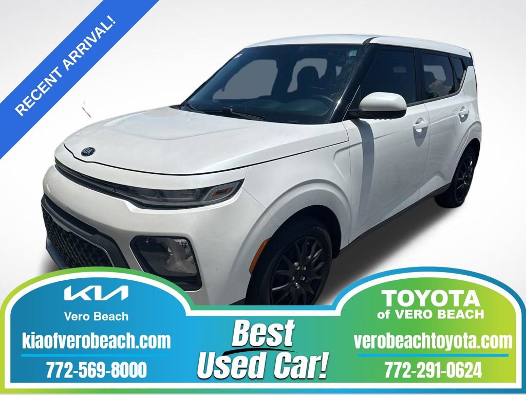 Used 2021 Kia Soul LX FWD image 1