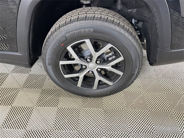 New 2025 Jeep Grand Cherokee L Limited w/ Trailer Tow Package image 19