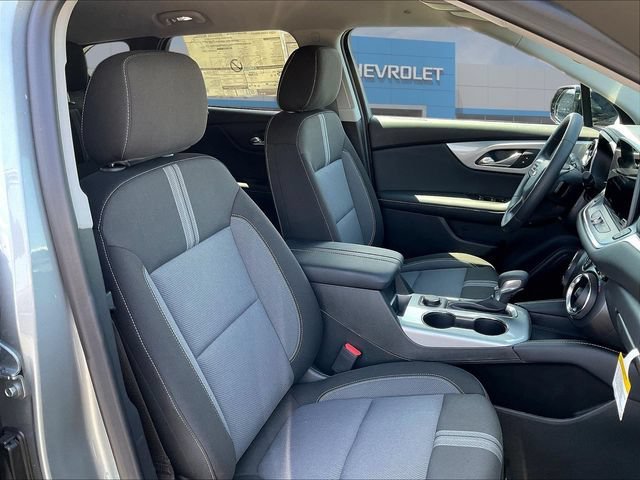 New 2026 Chevrolet Blazer LT w/ Midnight/Sport Edition FWD image 13