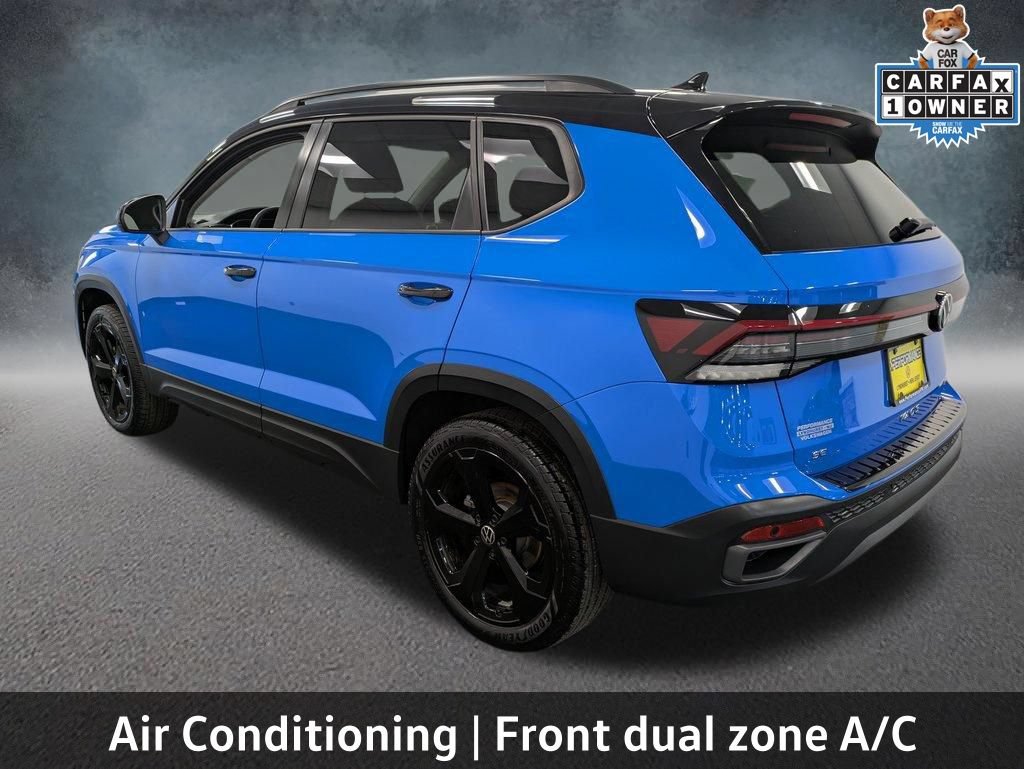 Used 2025 Volkswagen Taos SE AWD/4WD image 7