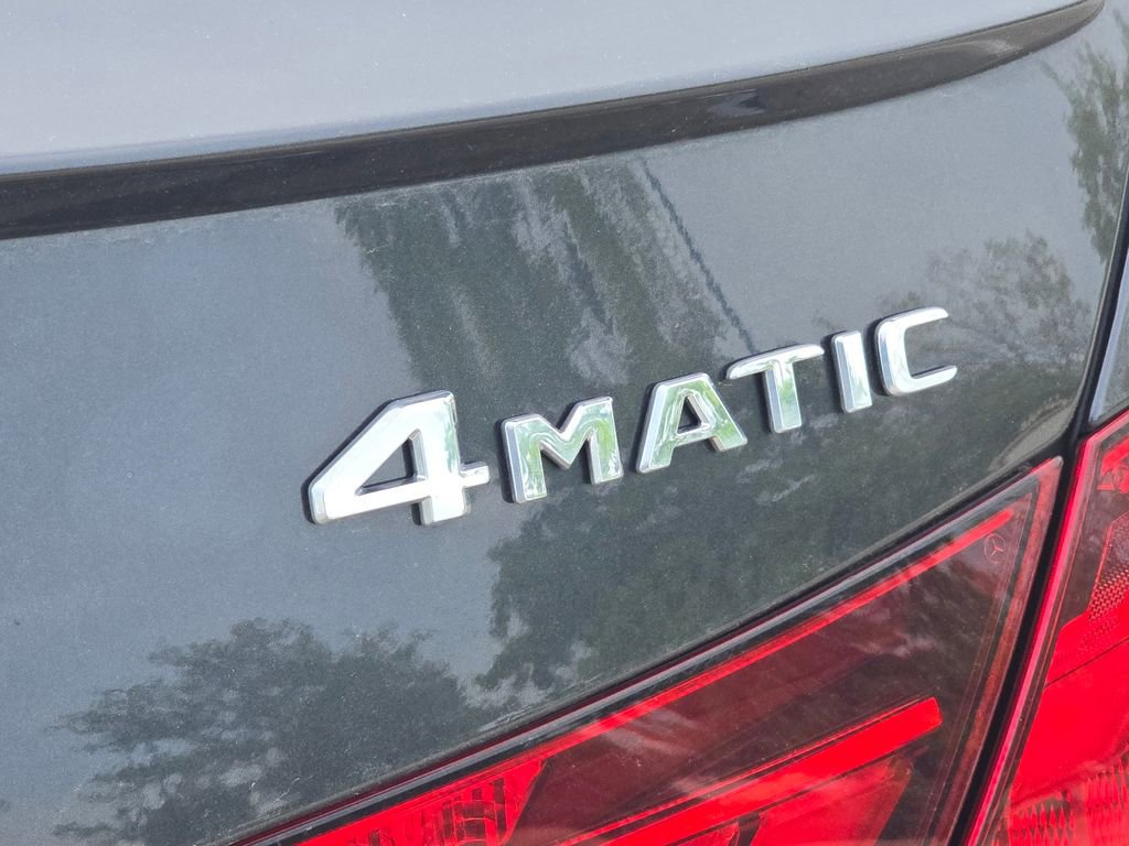 Used 2022 Mercedes-Benz C 300 4MATIC Sedan image 5