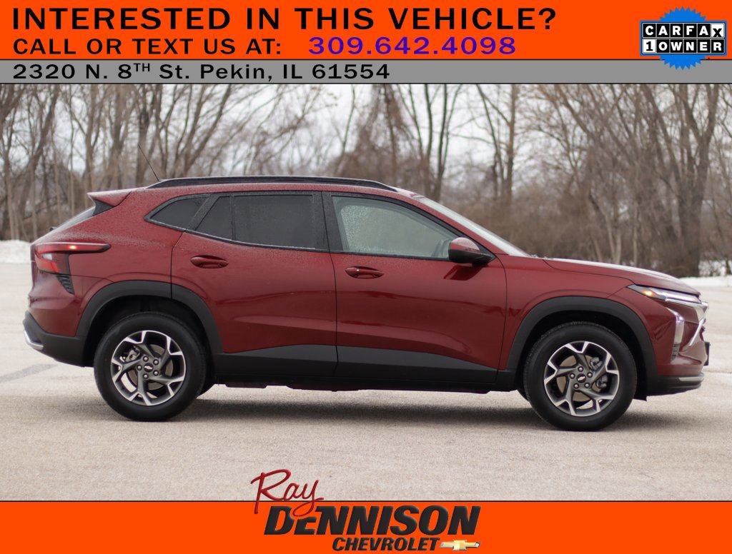 Used 2025 Chevrolet Trax LT w/ LT Convenience Package image 8