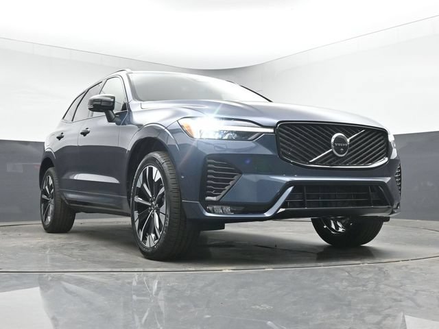 New 2026 Volvo XC60 B5 Plus w/ Protection Package Premier AWD/4WD image 37
