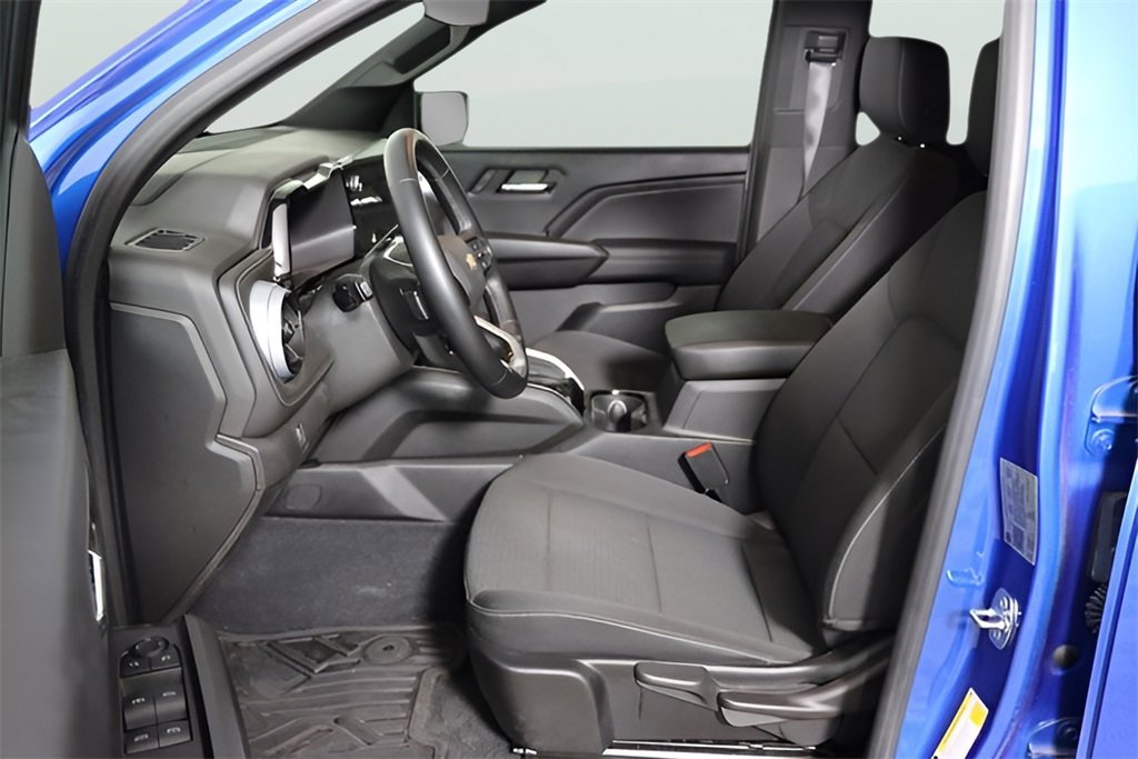 Used 2023 Chevrolet Colorado LT w/ LT Convenience Package image 15