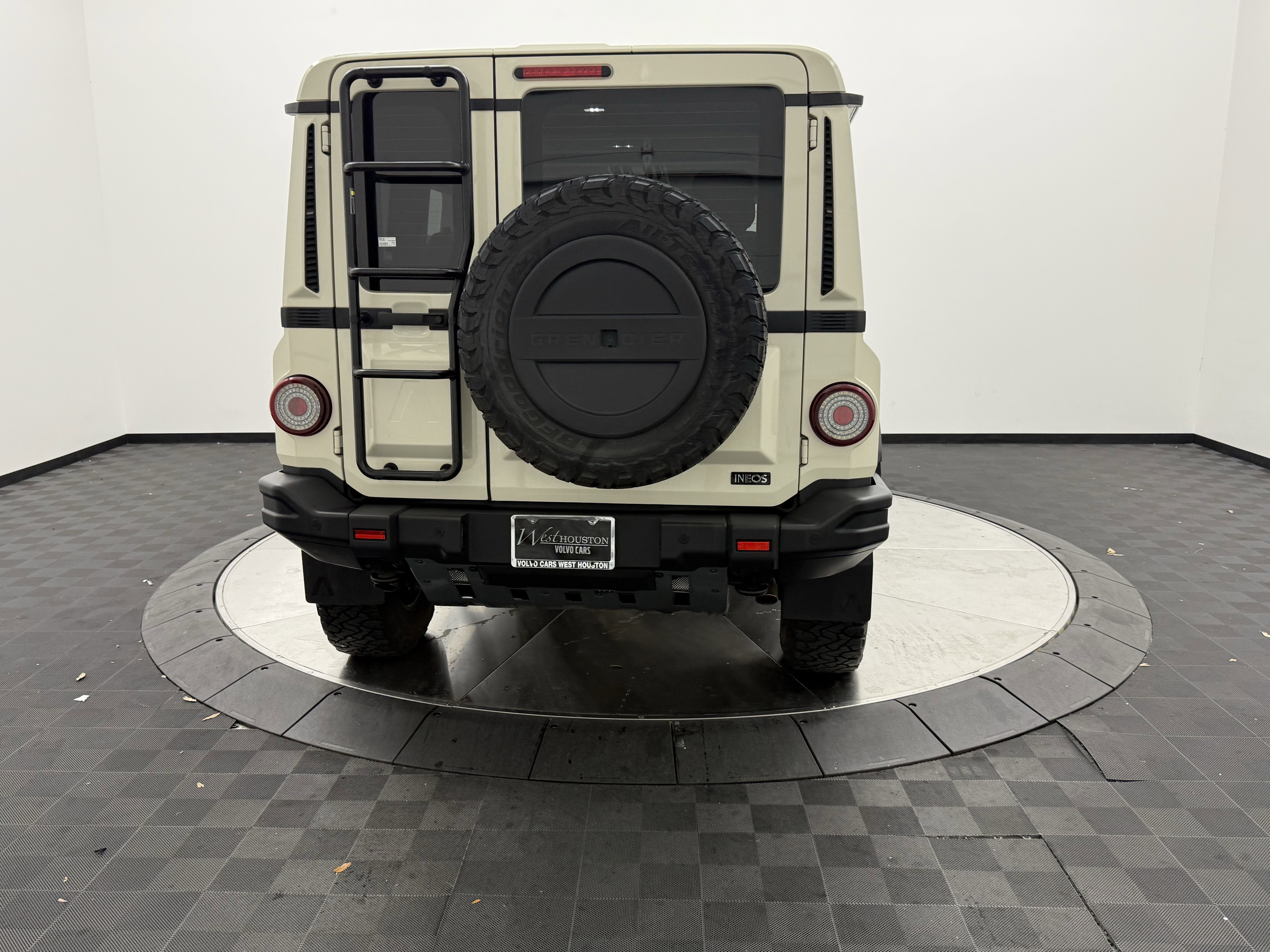 Used 2024 INEOS Grenadier AWD/4WD image 6