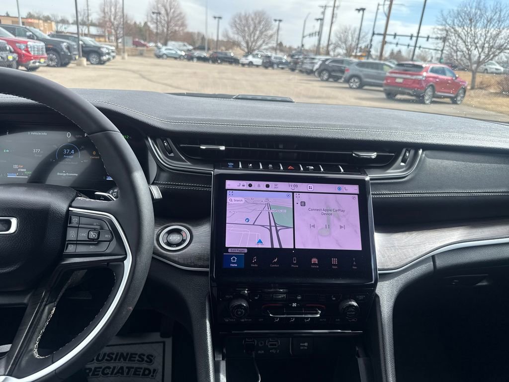 Used 2025 Jeep Grand Cherokee Limited 4xe w/ Trailer Tow Package image 18