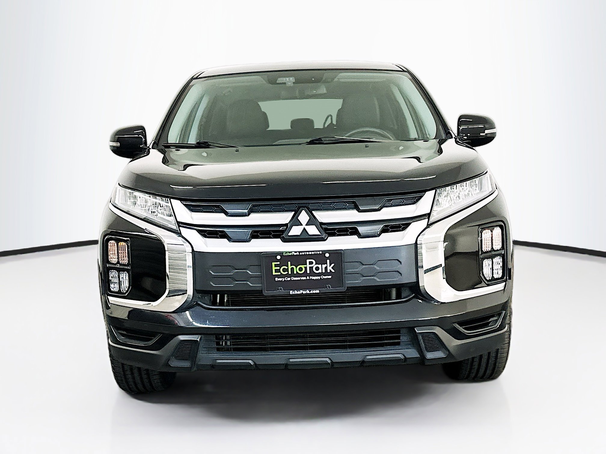 Used 2024 Mitsubishi Outlander Sport SE image 2