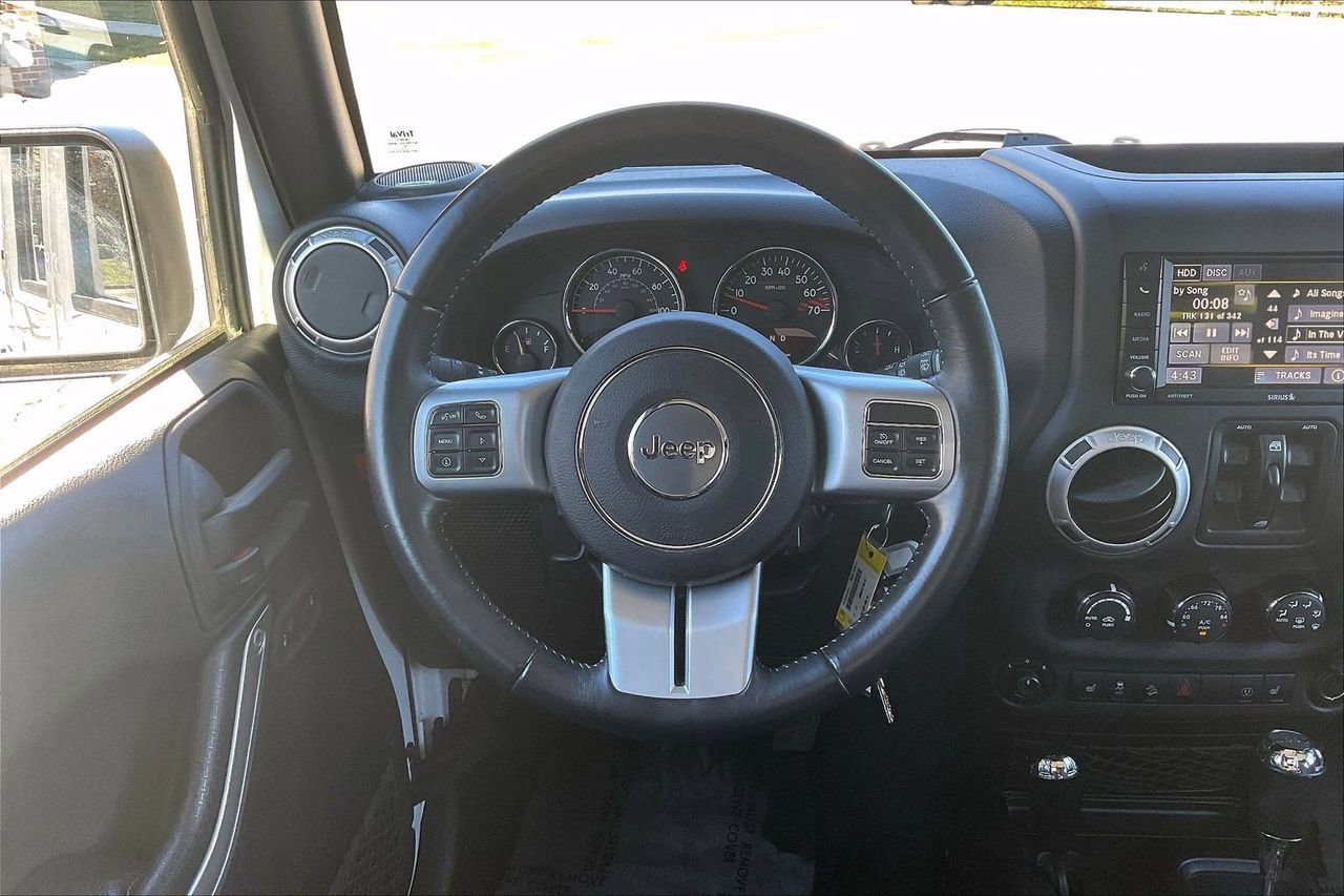 Certified 2017 Jeep Wrangler Unlimited Rubicon image 10