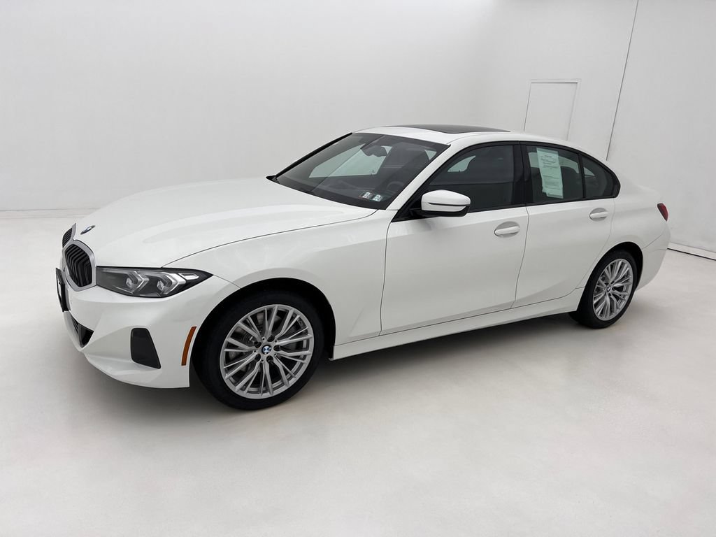 Certified 2023 BMW 330i xDrive Sedan w/ Convenience Package AWD/4WD image 5