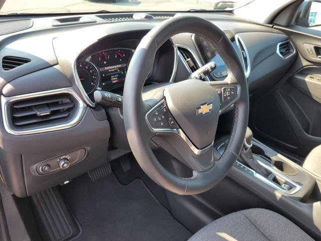 Used 2024 Chevrolet Equinox LT FWD image 17