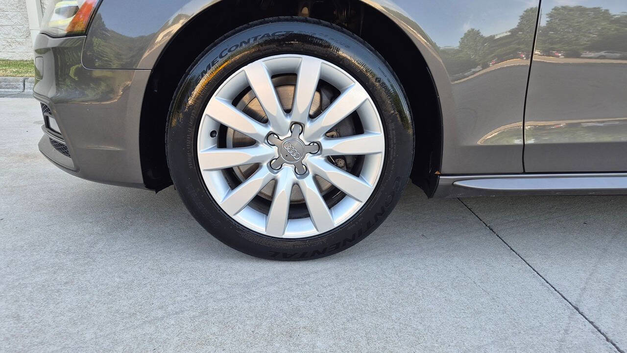 Used 2015 Audi A4 2.0T Premium FWD image 16