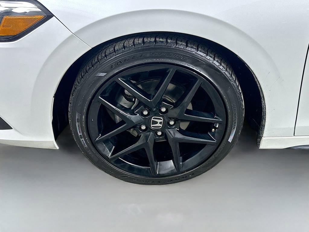 Used 2023 Honda Civic Sport image 8
