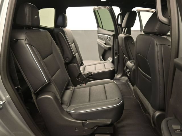 New 2026 Buick Enclave Sport Touring w/ Power Package AWD/4WD image 17