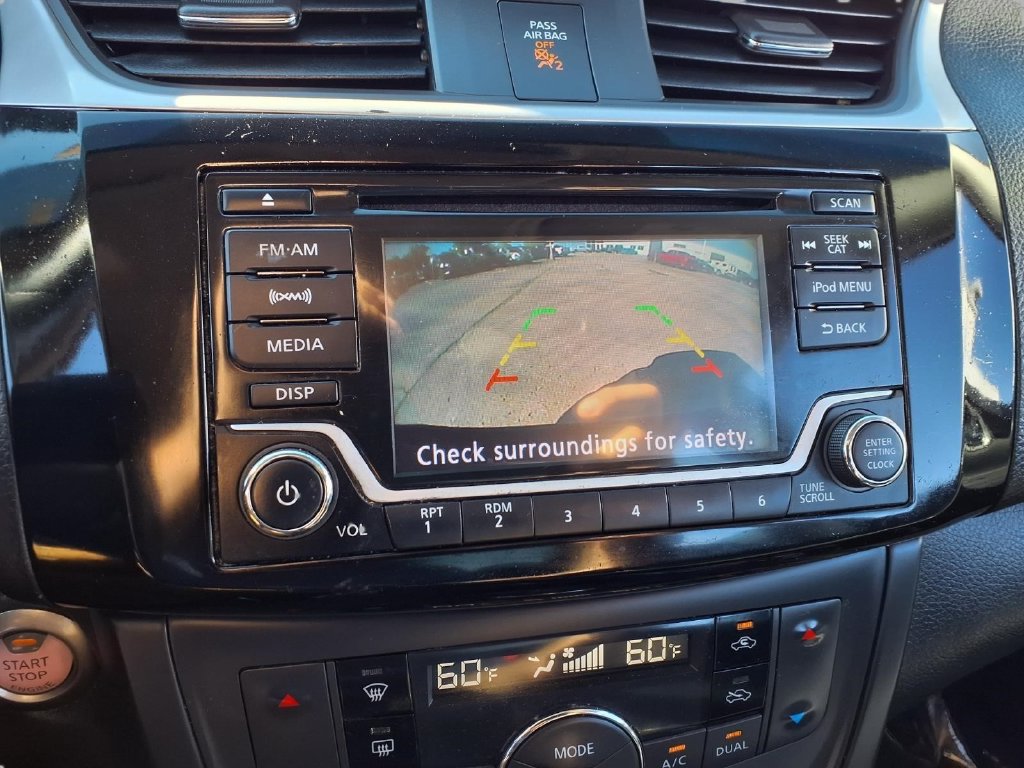Used 2018 Nissan Sentra SV FWD image 7